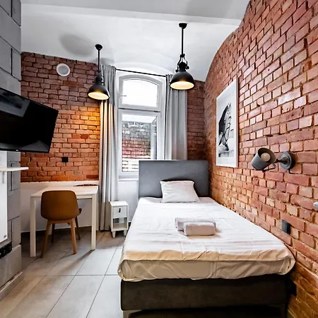 Rentplanet - Strzalowa Poznan