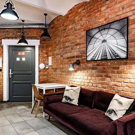 Rentplanet - Strzalowa Poznań